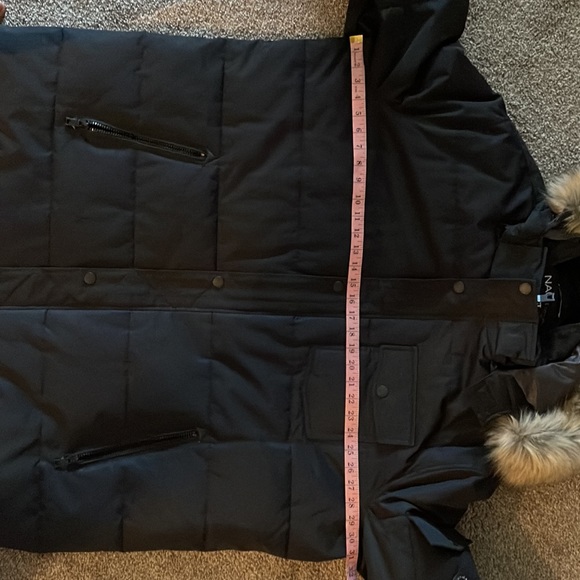 Winter coat - Picture 8 of 11